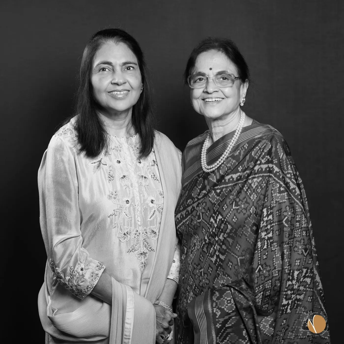 Urmila Pasari & Shobha Kanoi