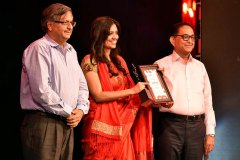 PIYUSH-BHAGAT-DINESH-JALAN-WINNER-VINEETA-BAJORIA-1